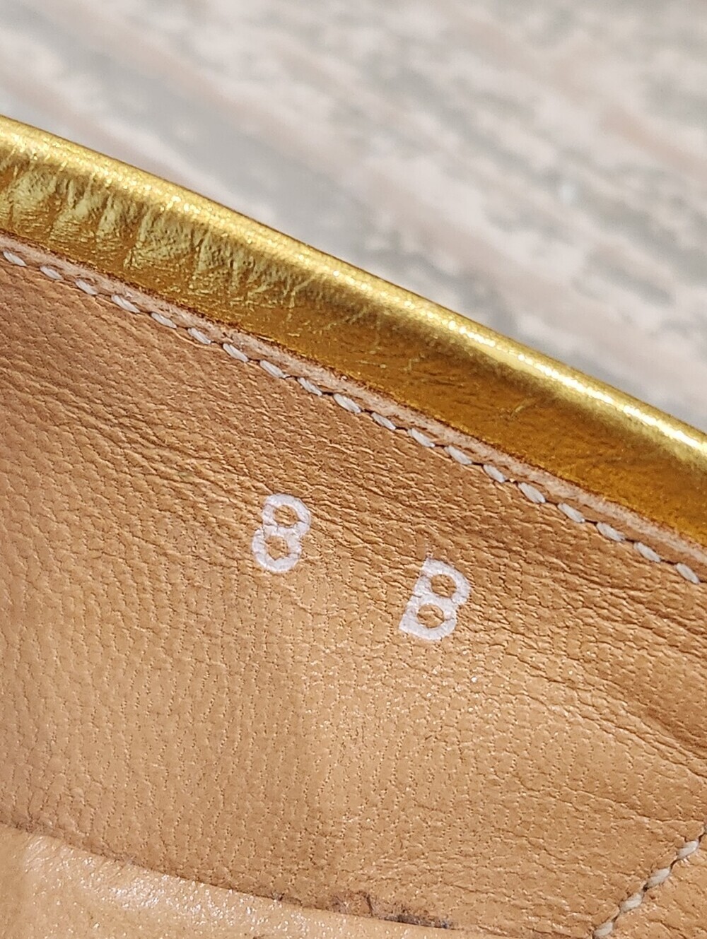 Vintage Ralph Lauren White Leather Gold Crest Loafers Made In Italy, 8B - Picture 9 of 10